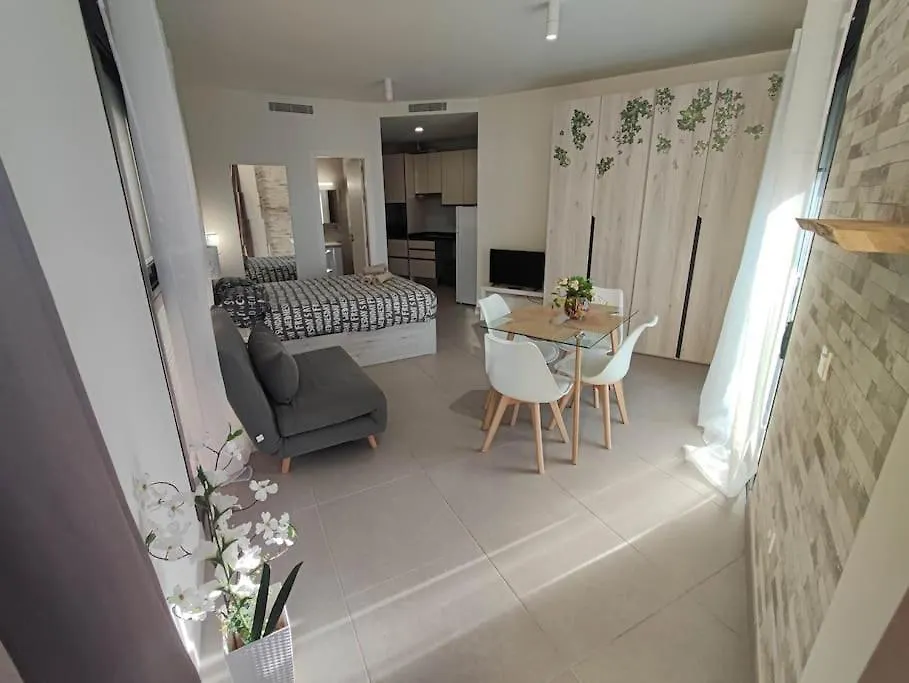 Apartman Nuevo Estudio Con Parking Gratis Málaga